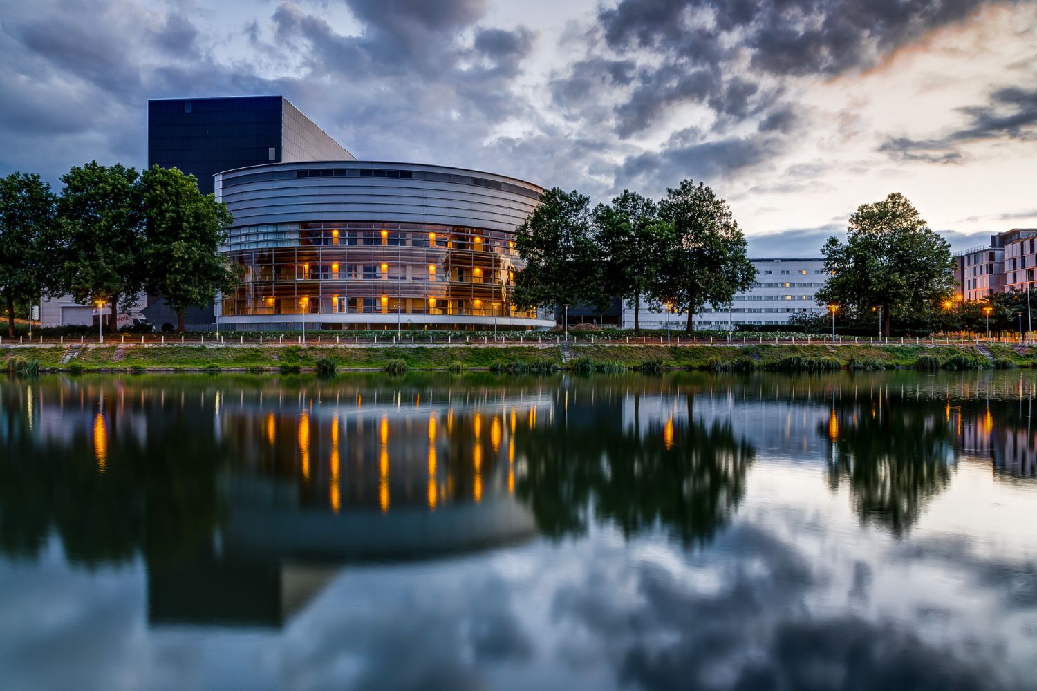 La Cité Des Congrès De Nantes - Hôtel Mercure Nantes Gare